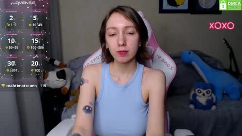 Snapshot of leah__gotty chatting on January 2025 06:56:02 PM Leah  Gotty online show from January 2025 06:56:02 PM