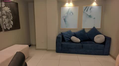 leahnovac online show from November 2025 11:10:02 AM