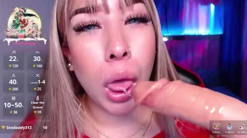 leah online show from December 2024 09:20:01 PM