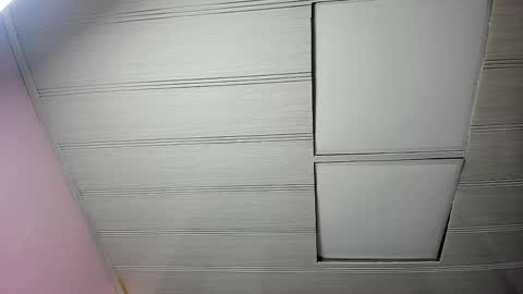 leamoreau__ online show from October 2025 11:36:01 AM