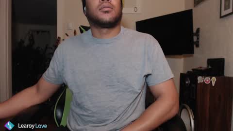 Snapshot of learoy chatting on February 2025 01:30:01 PM Learoy online show from February 2025 01:30:01 PM