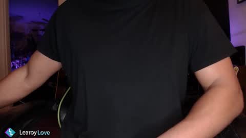 Snapshot of learoy chatting on March 2026 02:36:02 AM Learoy online show from March 2026 02:36:02 AM