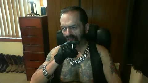 leathergreaser online show from January 2025 09:07:01 PM