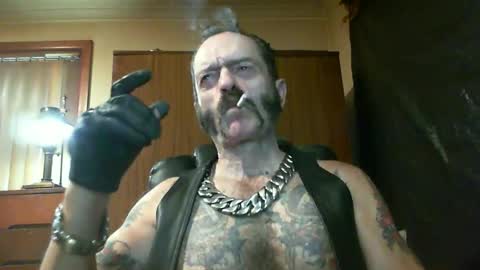 leathergreaser online show from March 2025 08:32:01 PM