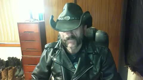 leathergreaser online show from June 2026 09:21:02 PM