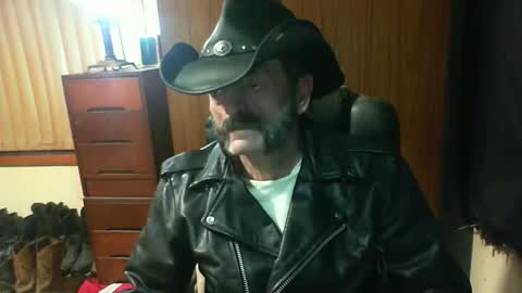 leathergreaser online show from June 2026 07:03:02 PM