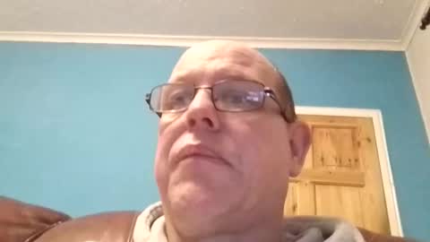 leatherpants68 online show from January 2026 07:11:01 PM