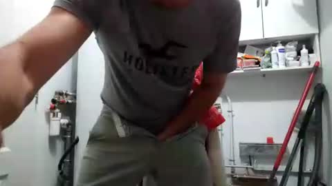 lebrun1985 online show from September 2025 05:46:02 PM