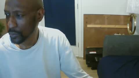 Snapshot of leeguy_hugedick chatting on May 2026 07:05:02 AM Ebony DeafGuy online show from May 2026 07:05:02 AM