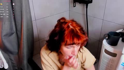 leelooyolo online show from January 2026 03:28:01 PM