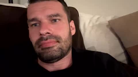 Snapshot of leexxx_69 chatting on October 2025 02:19:01 AM leexxx_69 online show from October 2025 02:19:01 AM