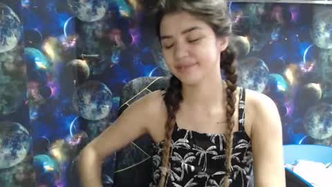 Liya online show from November 2025 07:07:01 AM