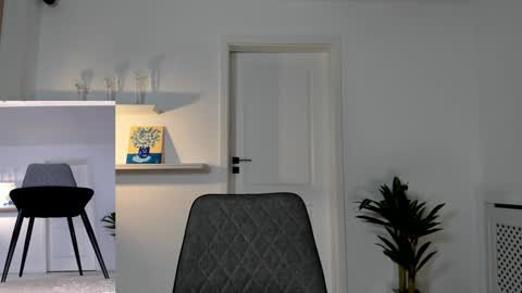 Elle  online show from December 2024 11:22:01 AM