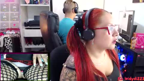 Snapshot of leidycrstnch21 chatting on October 2025 05:34:01 PM LeidyDi223 online show from October 2025 05:34:01 PM