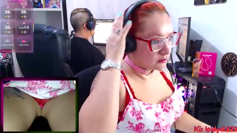 Snapshot of leidycrstnch21 chatting on October 2025 01:33:02 PM LeidyDi223 online show from October 2025 01:33:02 PM
