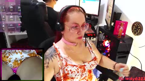 Snapshot of leidycrstnch21 chatting on October 2025 02:06:02 PM LeidyDi223 online show from October 2025 02:06:02 PM