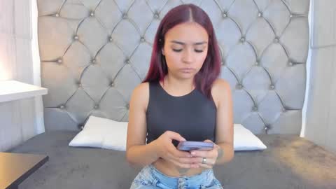 Snapshot of leigh_angels chatting on February 2025 08:13:02 PM LEIGH ANGELS online show from February 2025 08:13:02 PM