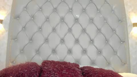 Snapshot of leigh_angels chatting on March 2025 11:53:01 PM LEIGH ANGELS online show from March 2025 11:53:01 PM