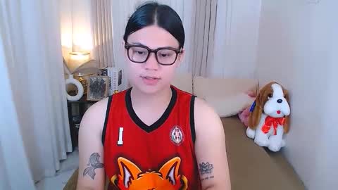 Snapshot of leighcortesi chatting on September 2025 05:22:02 AM Cailey online show from September 2025 05:22:02 AM