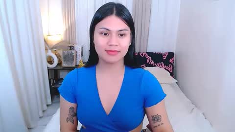 Snapshot of leighcortesi chatting on October 2025 08:00:02 PM Cailey online show from October 2025 08:00:02 PM