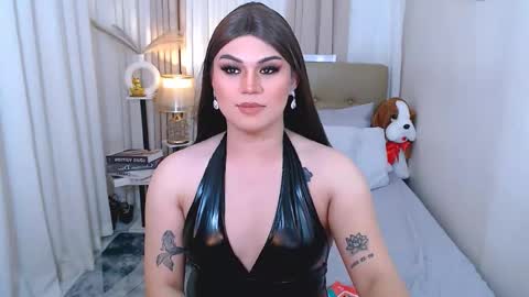 Snapshot of leighcortesi chatting on November 2025 03:45:02 AM Cailey online show from November 2025 03:45:02 AM