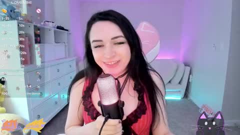 Snapshot of leighlalove chatting on October 2025 08:31:02 PM Leighla online show from October 2025 08:31:02 PM