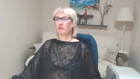 Leila Kinky online show from January 2025 03:11:01 PM