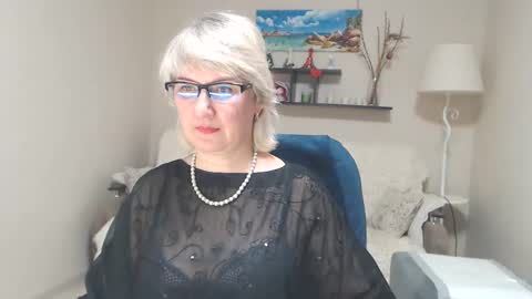 Leila Kinky online show from February 2025 12:55:02 PM
