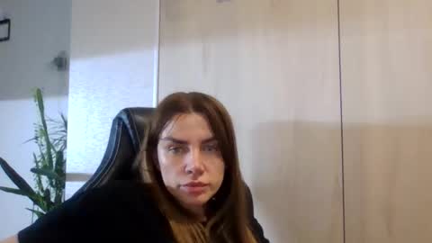 lena6122000 online show from September 2025 07:58:02 PM