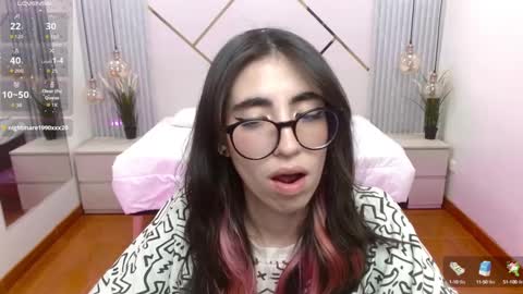 Lena online show from September 2025 09:59:02 PM