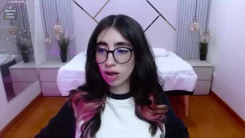 Lena online show from October 2025 08:17:02 PM