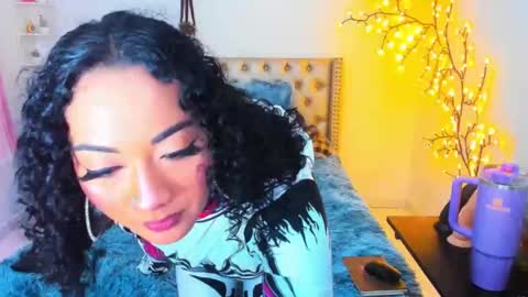 Lena  online show from October 2025 02:05:02 PM