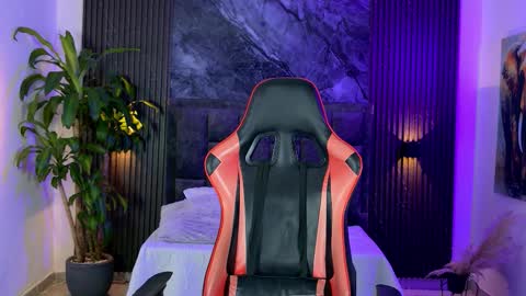 Snapshot of lennaa_s chatting on February 2026 10:43:01 PM lennaa_s online show from February 2026 10:43:01 PM