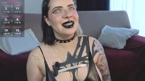 Lenna online show from January 2026 02:43:02 PM