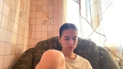 Hellomy name is Natalyits my first day here nice to meet you Give me 50 thumbs ups online show from May 2026 03:01:02 AM