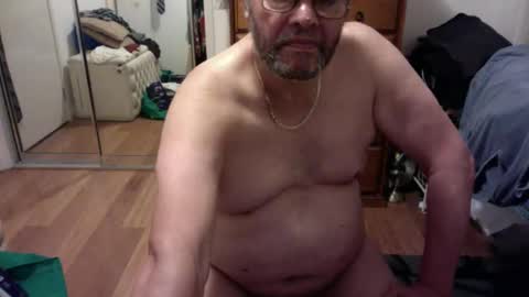 Snapshot of lennyfife chatting on February 2025 07:05:02 PM Pussylicker online show from February 2025 07:05:02 PM