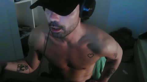 Snapshot of leo1991lol chatting on January 2025 09:44:02 AM leo1991lol online show from January 2025 09:44:02 AM