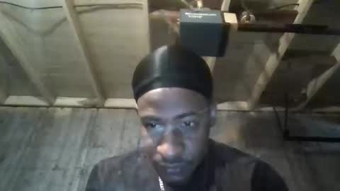 leo199984 online show from November 2025 06:33:02 PM