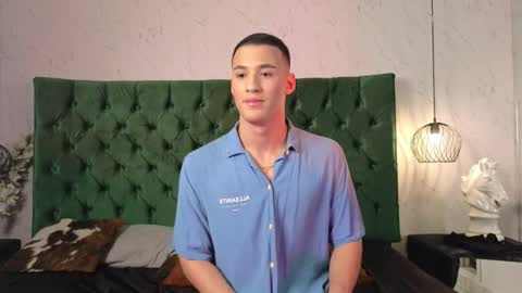Snapshot of leo_delvey chatting on September 2025 08:30:02 AM leo online show from September 2025 08:30:02 AM