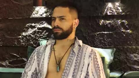 Leo  Diaz online show from November 2025 02:13:02 AM