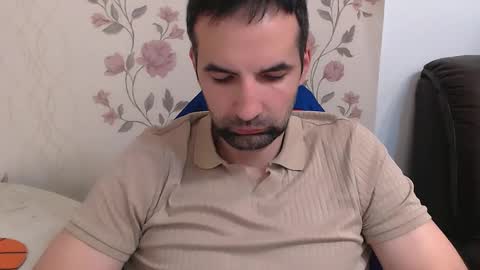 Snapshot of leo_gianni chatting on May 2026 08:41:01 AM Leo Gianni online show from May 2026 08:41:01 AM