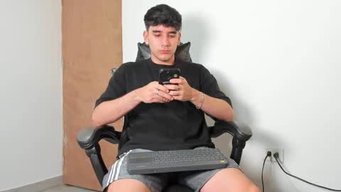 Leo Jones online show from February 2026 12:28:01 AM