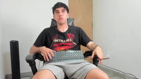 Snapshot of leo_jones389 chatting on April 2026 10:15:01 PM Leo Jones online show from April 2026 10:15:01 PM