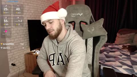 Snapshot of leo_stephens chatting on December 2024 01:17:02 PM leo_stephens online show from December 2024 01:17:02 PM