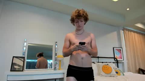 Snapshot of leo_wildd chatting on October 2025 08:59:01 AM leo_wildd online show from October 2025 08:59:01 AM