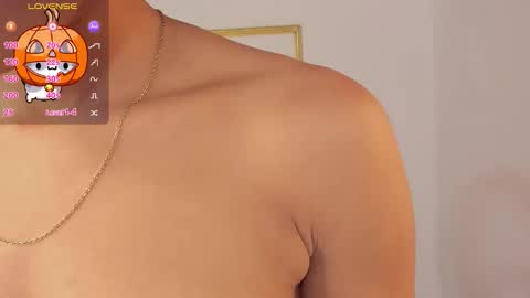 Snapshot of leodovina_16 chatting on October 2025 03:12:01 PM Leo online show from October 2025 03:12:01 PM