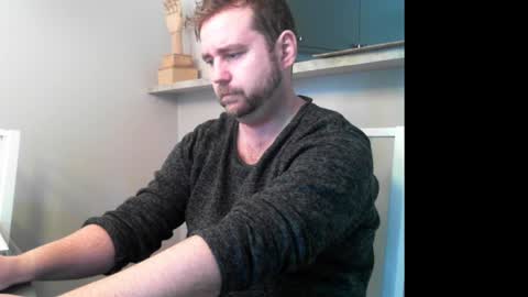 Snapshot of leofromsweden chatting on February 2025 08:31:02 AM Leofromsweden online show from February 2025 08:31:02 AM