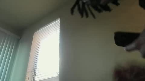 LeoMalonee online show from December 2024 12:14:02 AM