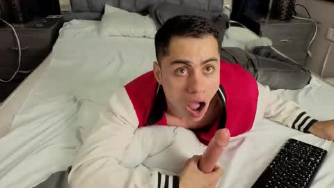 leomonnroe online show from January 2026 07:17:02 PM