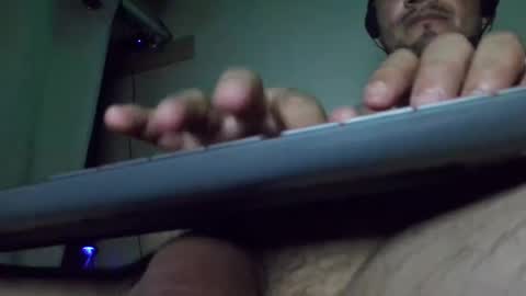 leonar0101 online show from December 2024 01:32:01 PM